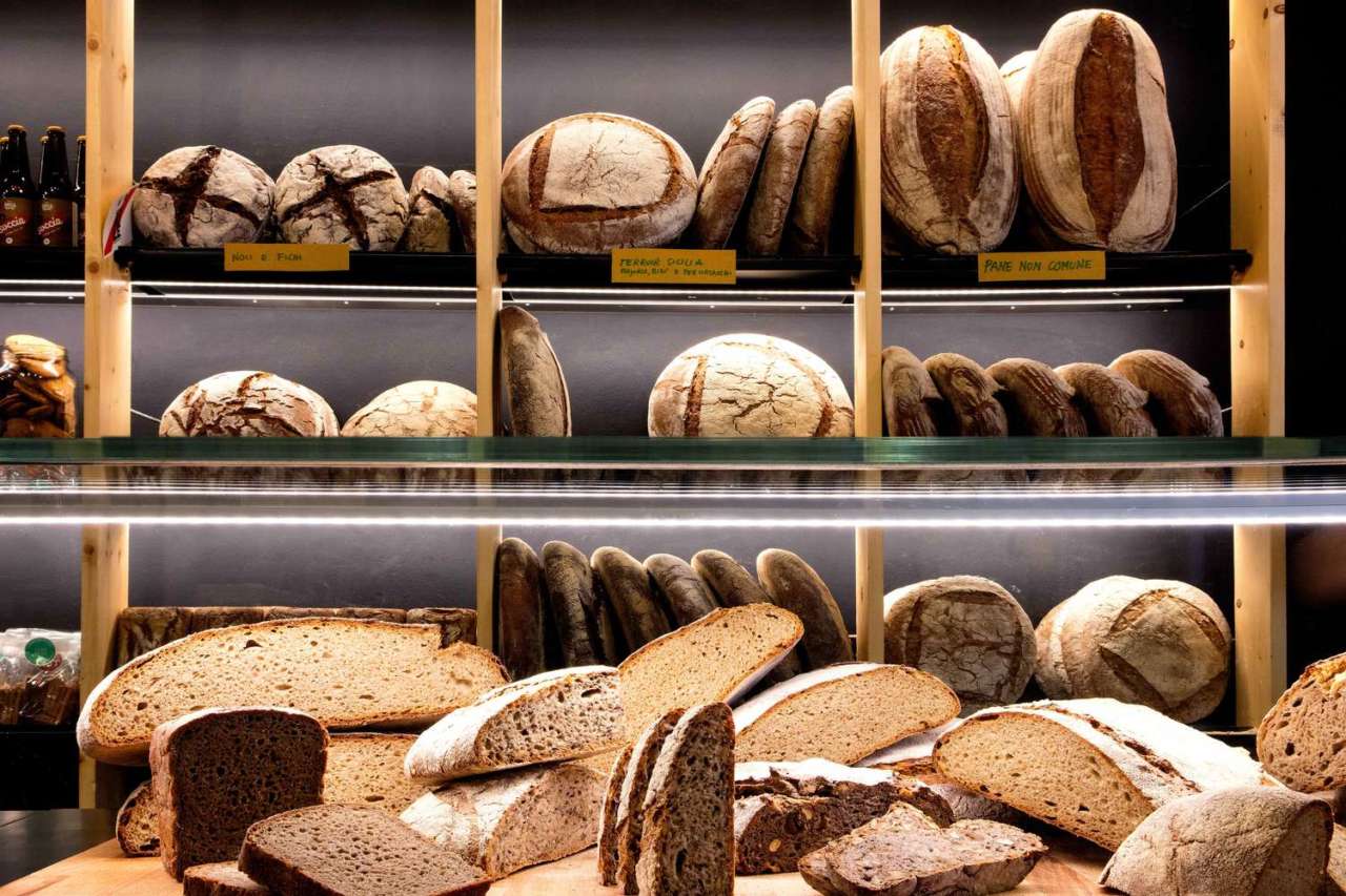 Forno Brisa: grandi formati e grani antichi per i breaders di Bologna